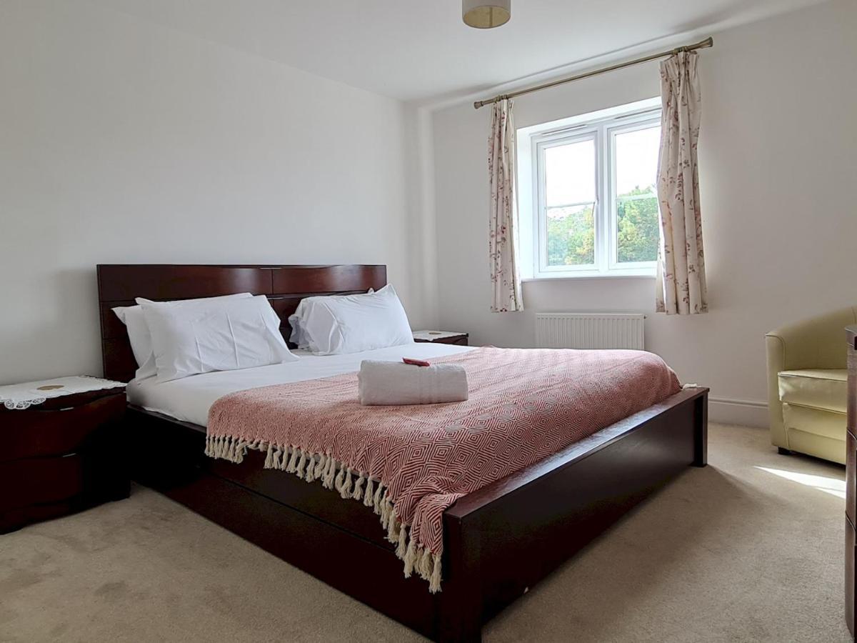 Pass The Keys Well Located Modern 5 Bedroom House Birmingham Eksteriør billede