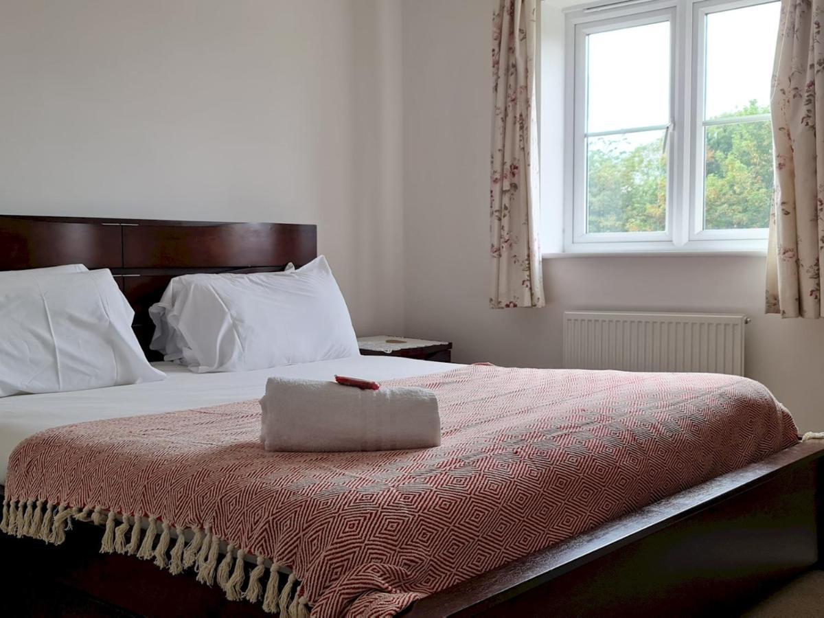 Pass The Keys Well Located Modern 5 Bedroom House Birmingham Eksteriør billede
